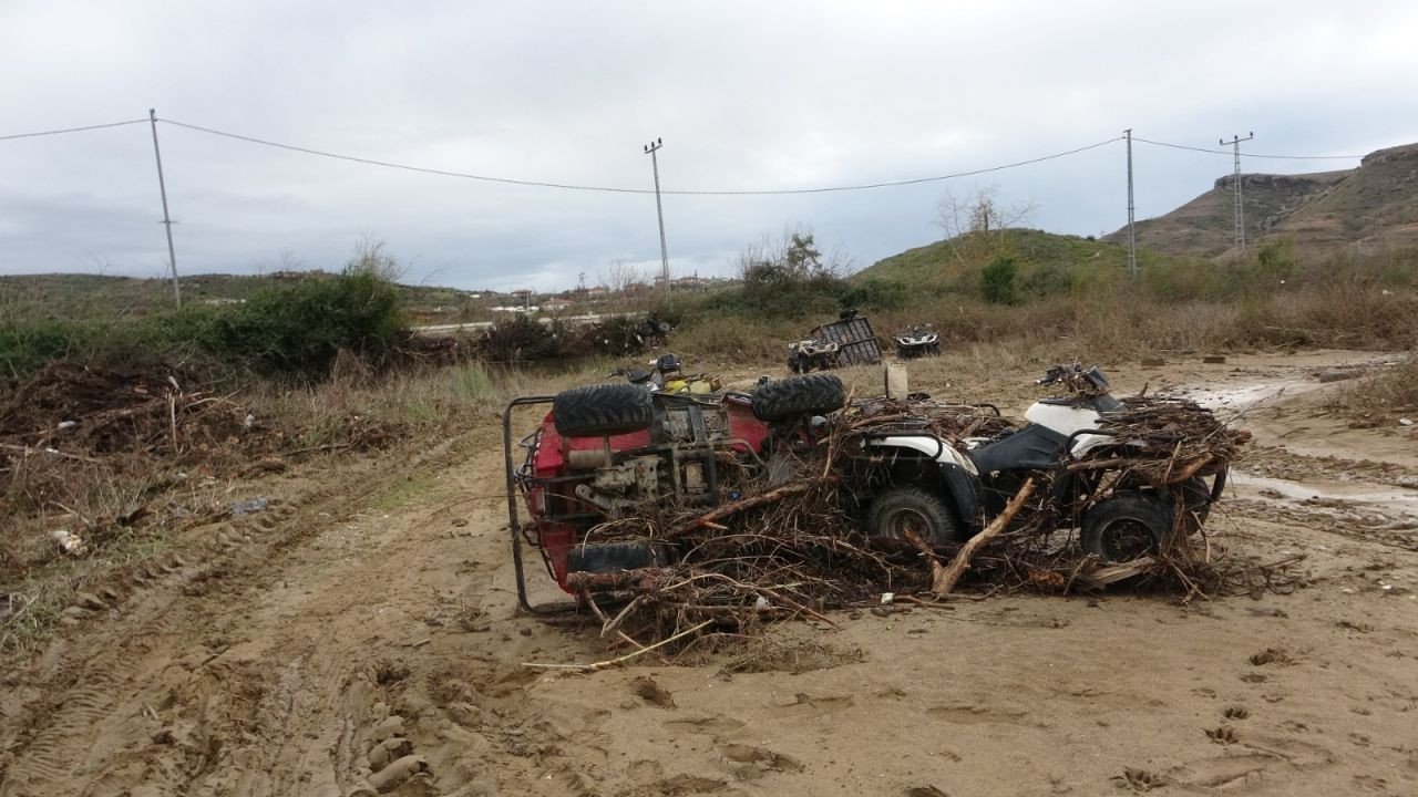 Sel Safari İstasyonunu Vurdu, Onlarca ATV Kayıp - Sayfa 10