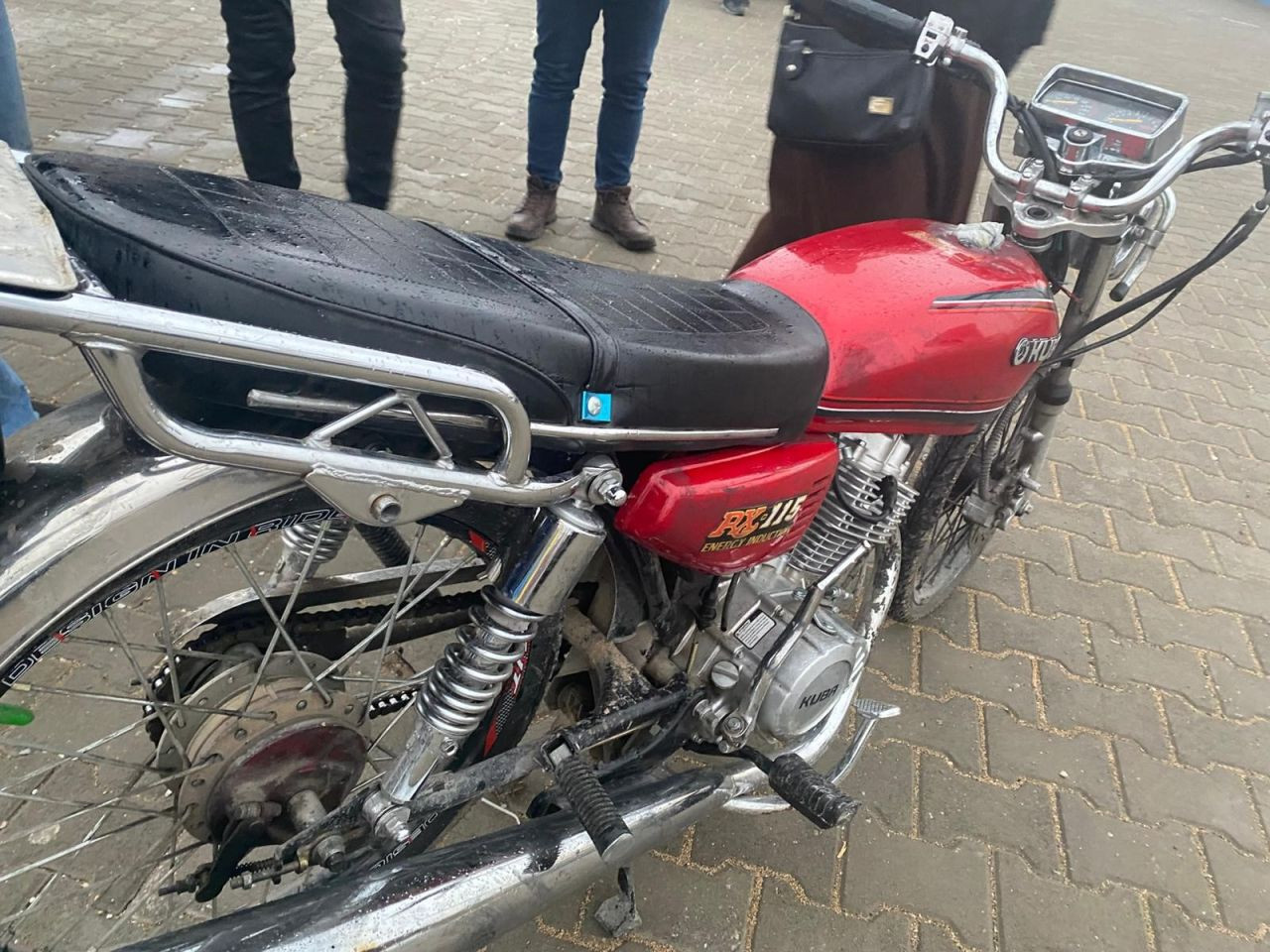 Sakin Tavırlarla Motosiklet Çaldı: O Anlar Kamerada - Sayfa 1