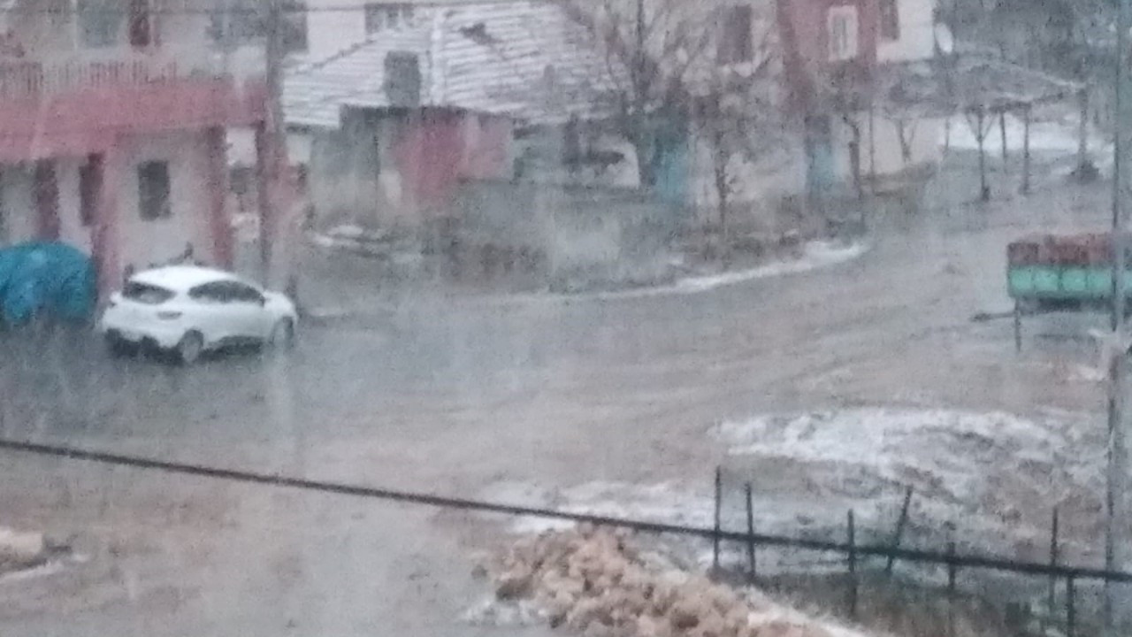 Malatya’nın Yüksek Kesimlerinde Kar Yağışı Etkili Oldu