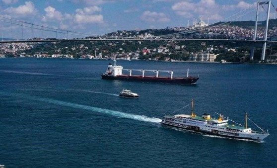 İstanbul Boğazı gemi trafiğine kapatıldı - Sayfa 2