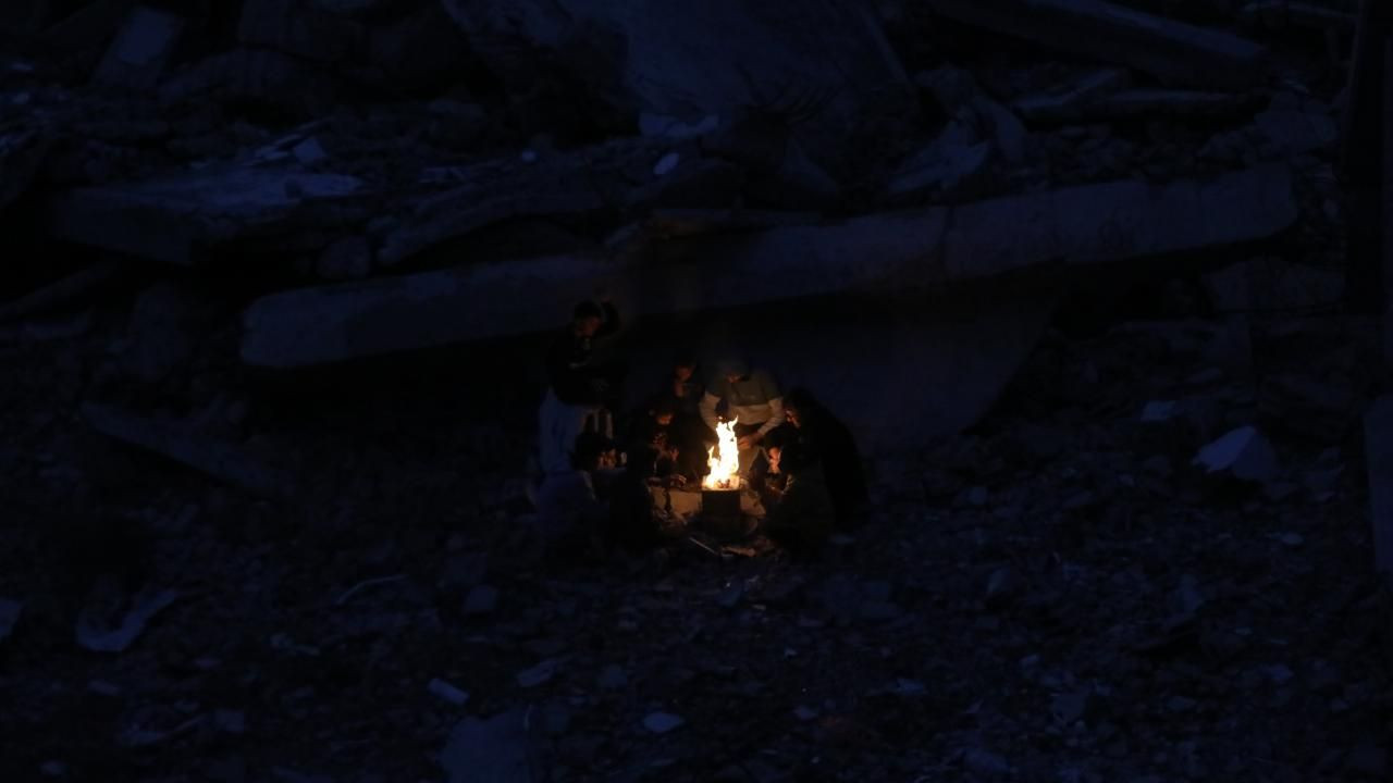 Gazze’de Hayatta Kalma Mücadelesi: Filistinliler Soğukla Savaşıyor - Sayfa 8