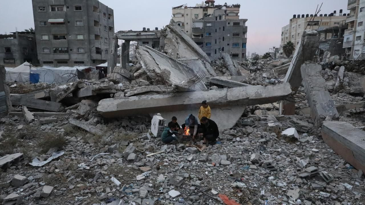 Gazze’de Hayatta Kalma Mücadelesi: Filistinliler Soğukla Savaşıyor - Sayfa 6