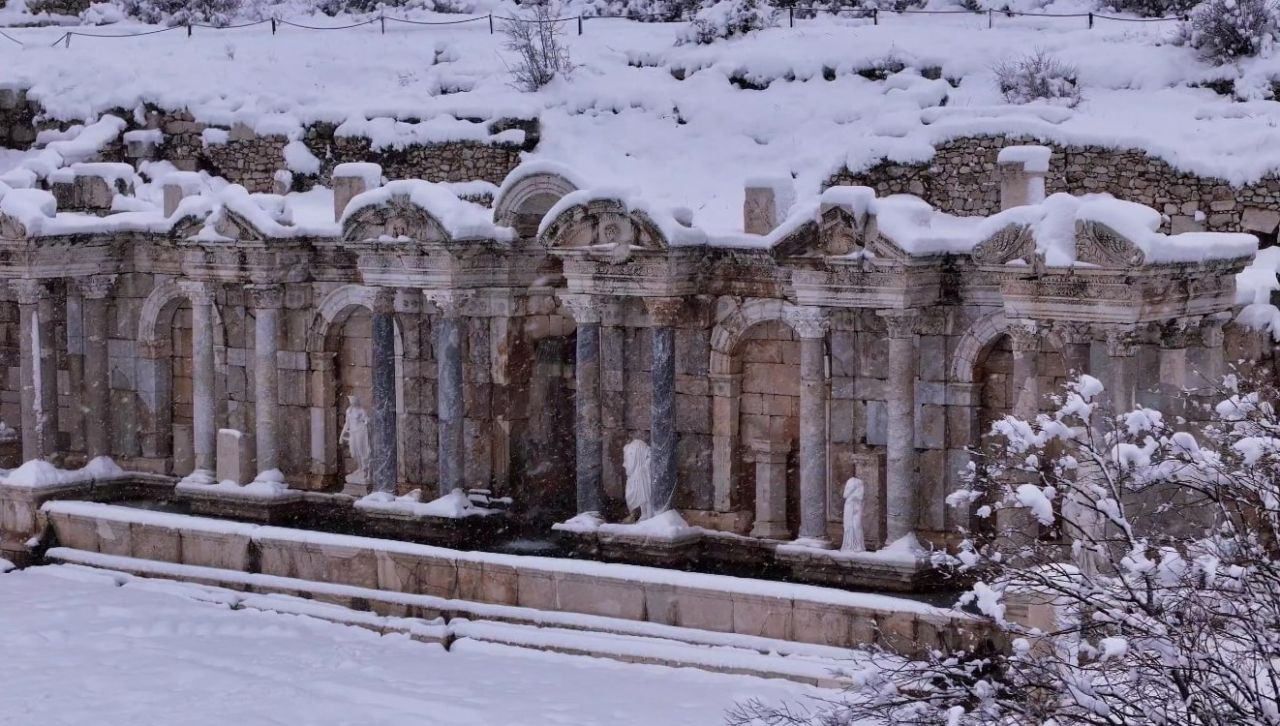 Burdur'da Karlar Altında Bir Masal Diyarı Sagalassos - Sayfa 5