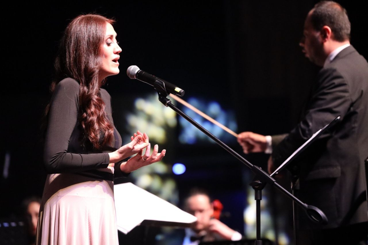 İlk Kez bir Türk Orkestrası, Toygar Işıklı'nın Eserlerini Seslendirdi - Sayfa 2