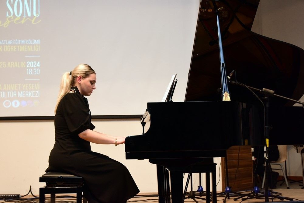 Kastamonu Üniversitesi’nde Yarıyıl Konserine Yoğun İlgi - Sayfa 2