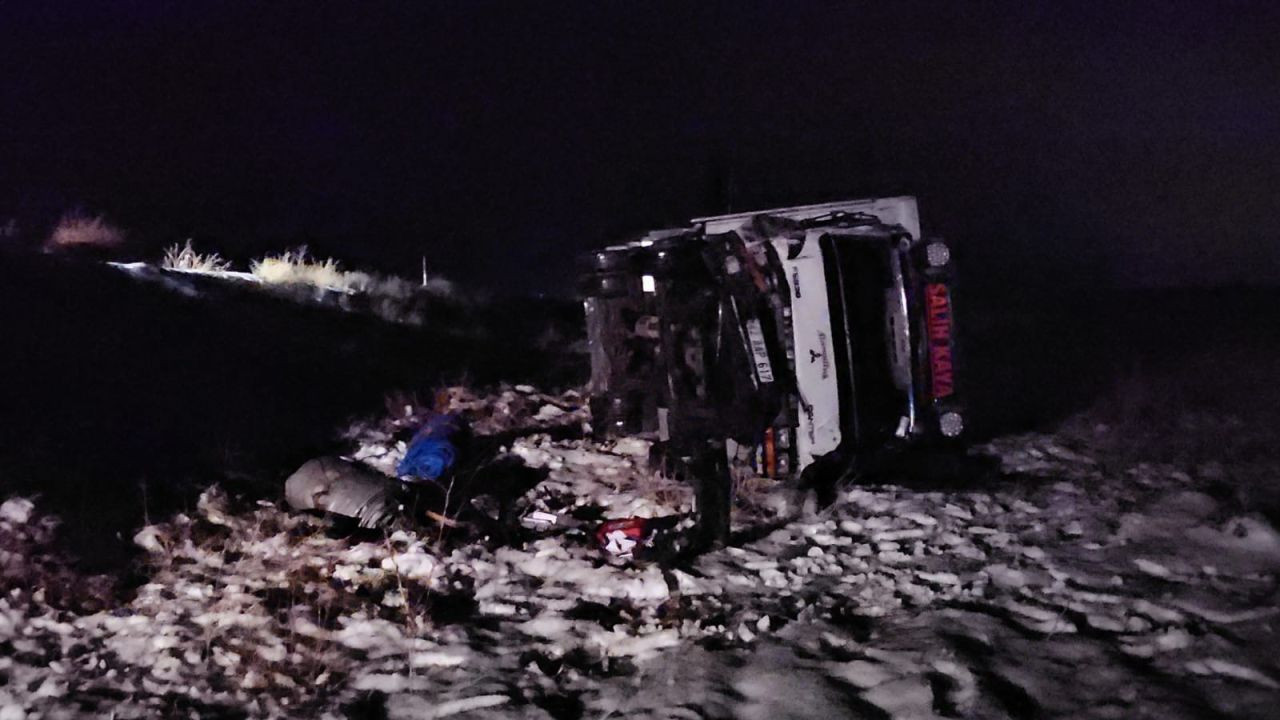 Bitlis’te Kamyonet Şarampole Yuvarlandı: 1 Kişi Yaralandı - Sayfa 4