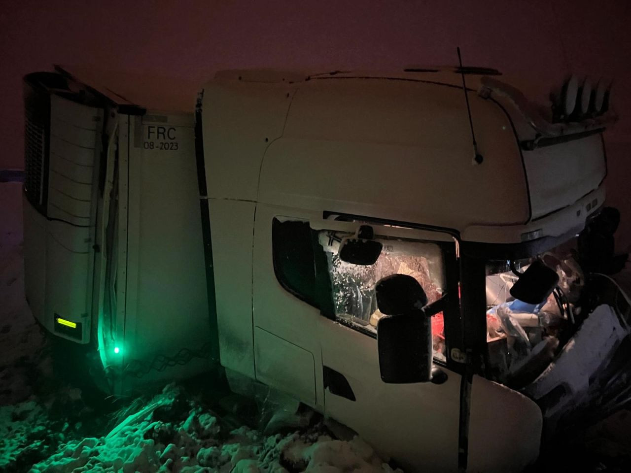 Bingöl’de Balık Yüklü Tır Yoldan Çıktı: 1 Yaralı - Sayfa 6