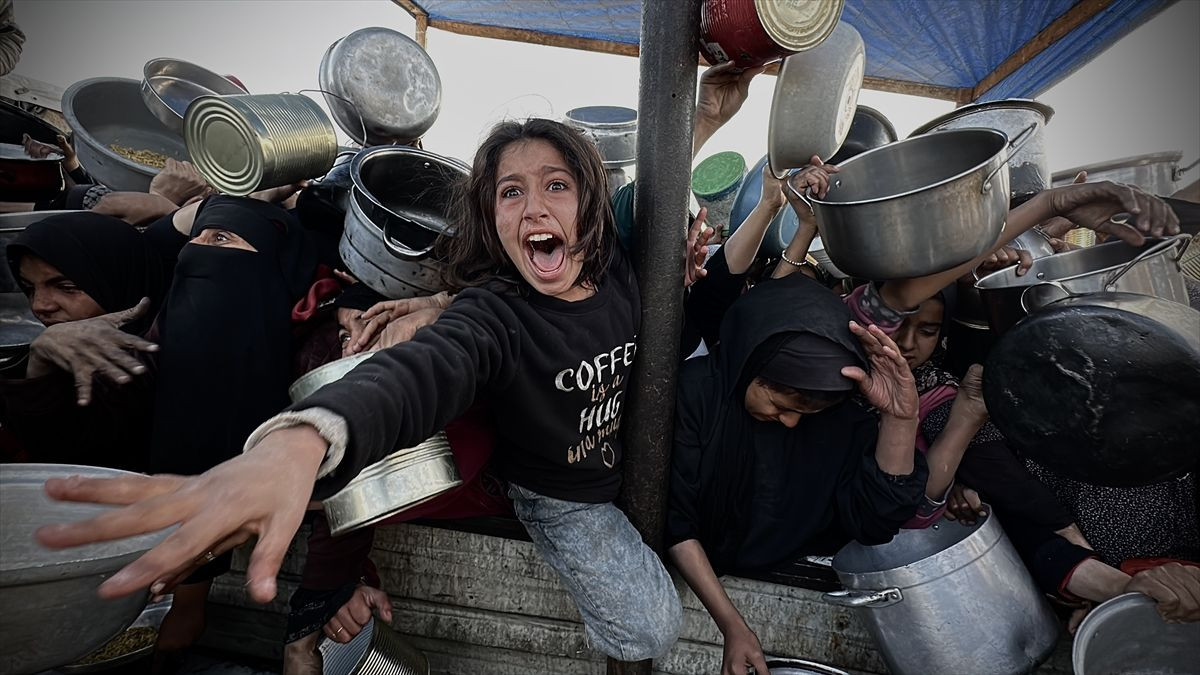 Gazze'de Hayatta Kalma Mücadelesi: Bir Lokma Yemek İçin Mücadele - Sayfa 32