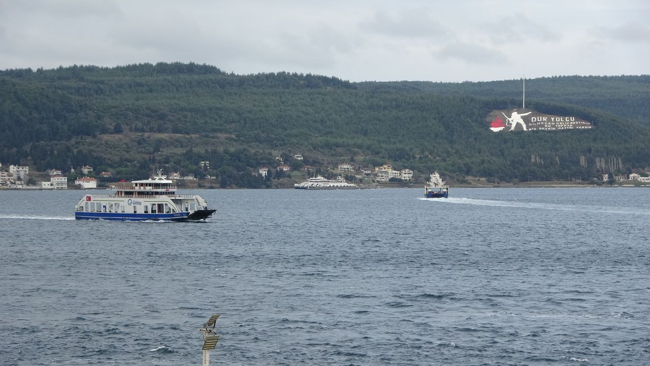 Gökçeada'ya 3 Gündür Feribot Seferi Yapılamıyor - Sayfa 1