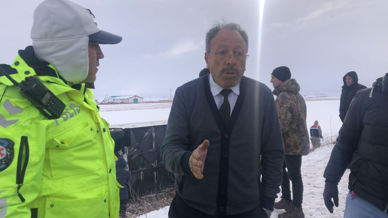 Kars’ta Yolcu Otobüsü Devrildi: 23 Yaralı - Sayfa 2