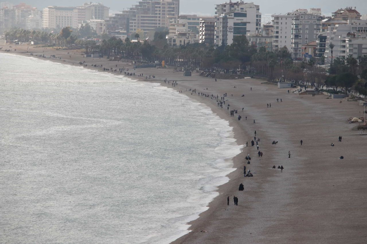Yağmur Bulutlarının Arasından Süzülen Işık Hüzmesi Büyüledi - Sayfa 9