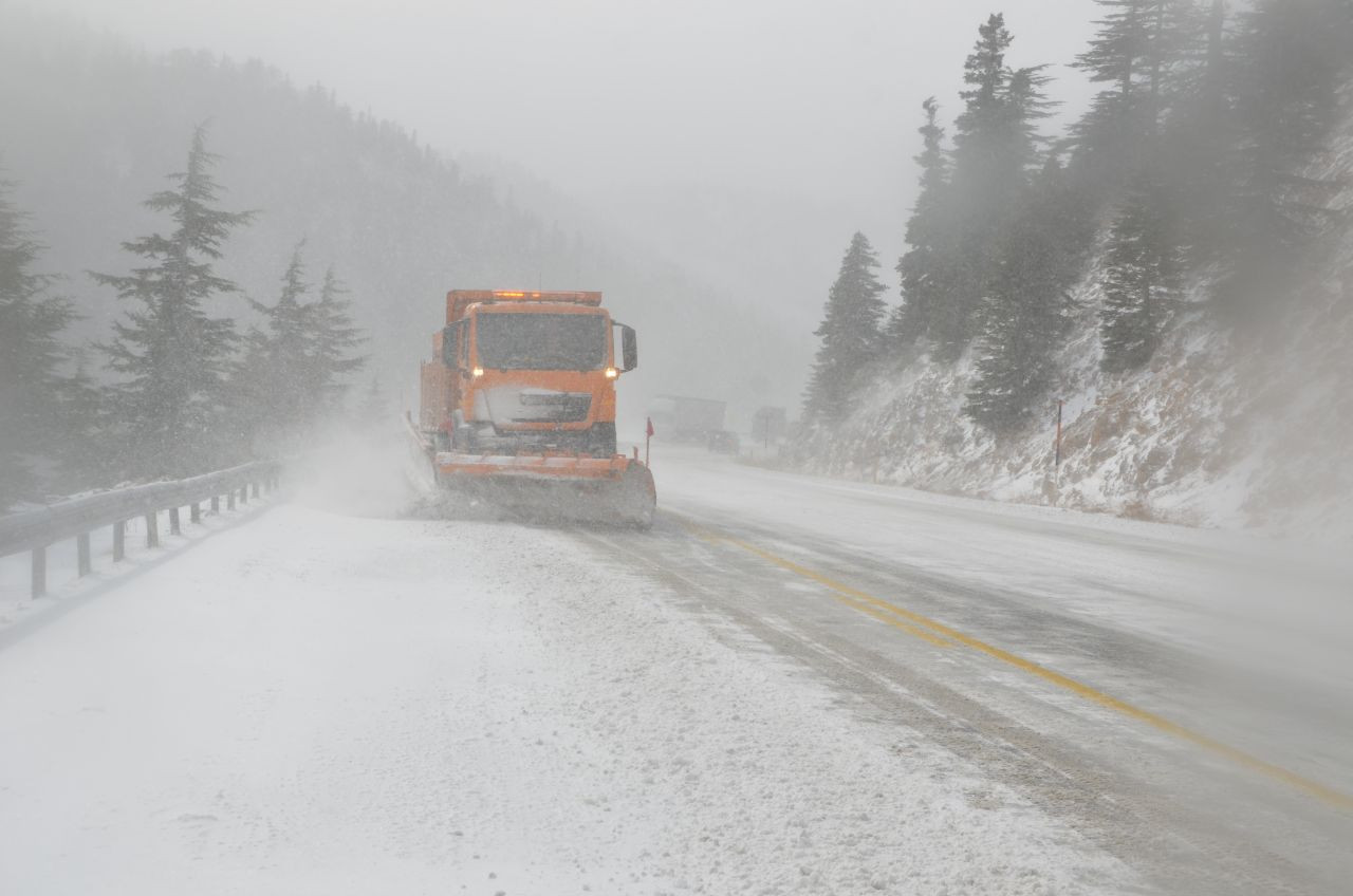 Alacabel Geçidi'nde Kar Yağışı Yeniden Etkili Oluyor - Sayfa 2