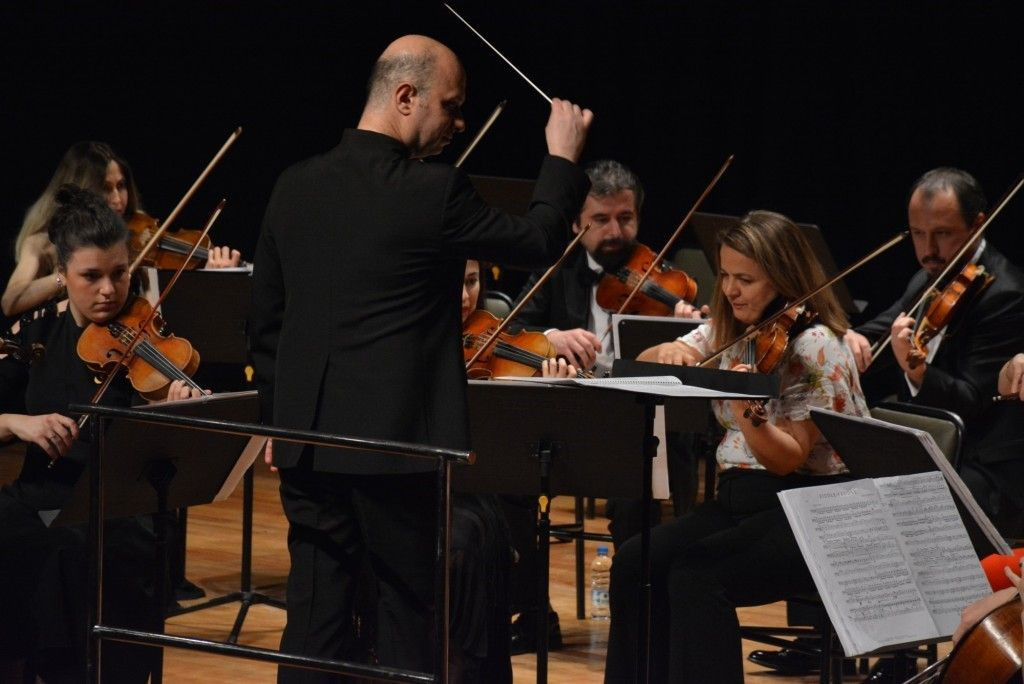 ASO Yeni Yıl Konseri Müzikseverlere Unutulmaz Bir Gece Yaşattı - Sayfa 3