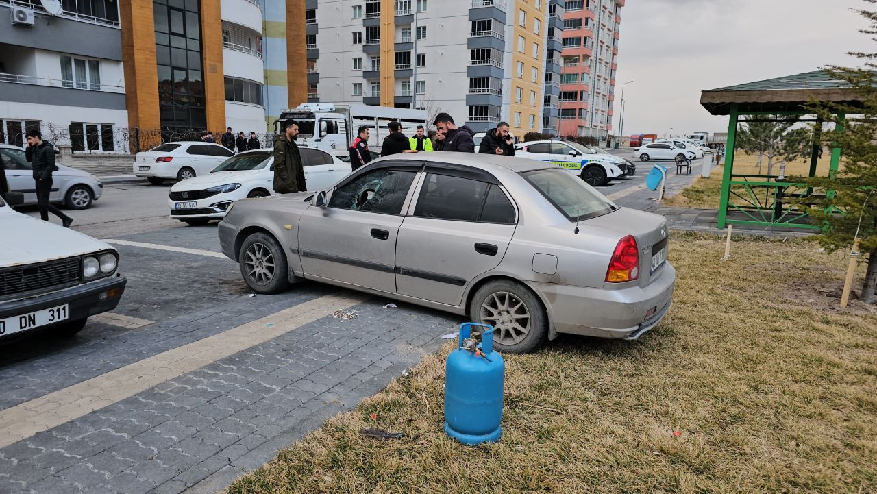 Kayseri’de Polisten Kaçan Sürücü 15 Kilometrelik Takiple Yakalandı - Sayfa 1