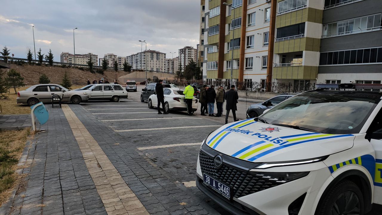 Kayseri’de Polisten Kaçan Sürücü 15 Kilometrelik Takiple Yakalandı - Sayfa 6