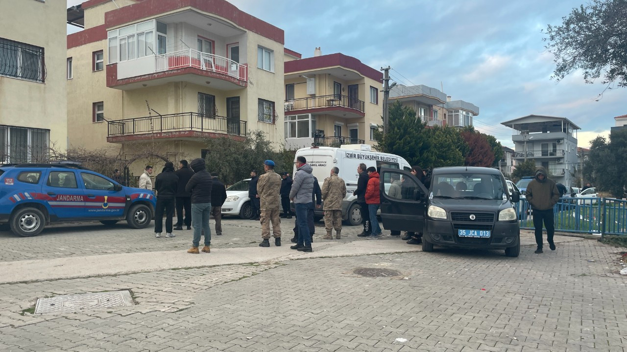 İzmir Foça’da Şüpheli Ölüm: 36 Yaşındaki Kadın Evinde Ölü Bulundu