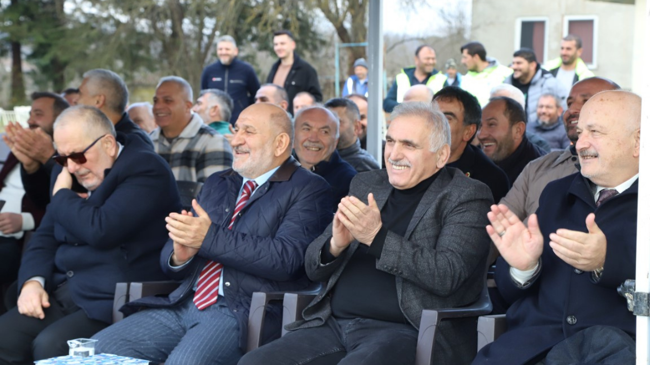 Hendek’te Uzuncaorman Ve Kargalıhanbaba Mahallelerine Doğalgaz Müjdesi