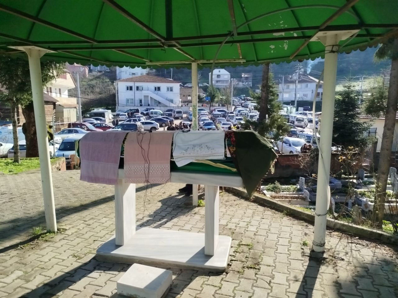 Sakarya’da Başından Vurulan Genç Kız Son Yolculuğuna Uğurlandı - Sayfa 7