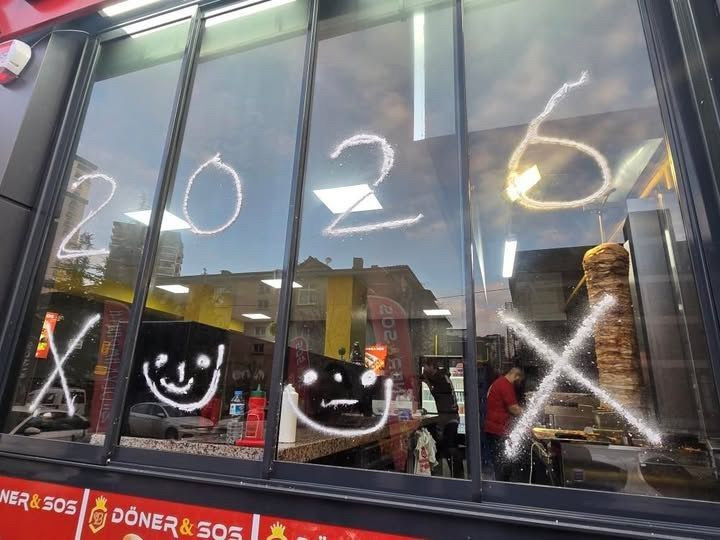 Elazığ’da İlginç Kutlama: 2026 Yılını Şimdiden Karşıladılar - Sayfa 3