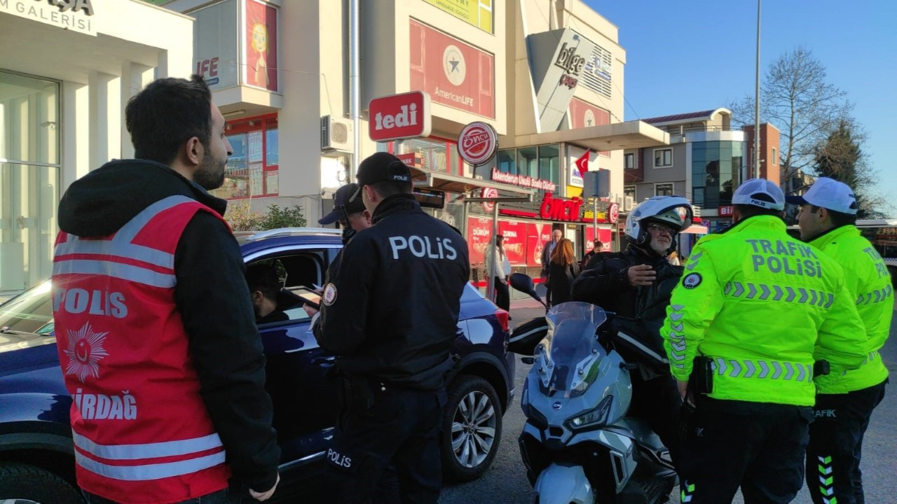 Tekirdağ’da Yılbaşı Öncesi Güvenlik İçin Geniş Çaplı Uygulama