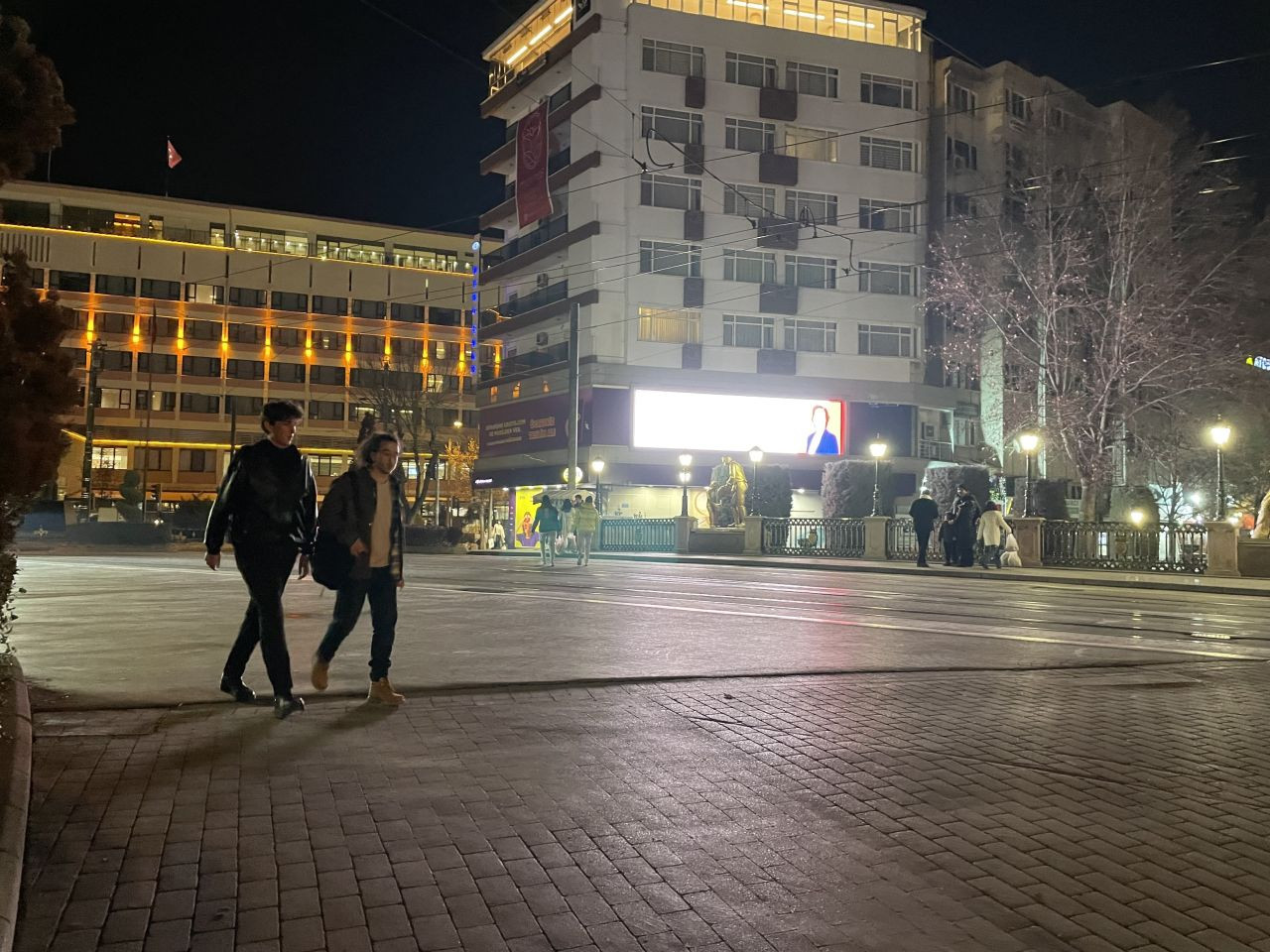 Eskişehir’de Yılbaşı Öncesi Beklenen Yoğunluk Oluşmadı - Sayfa 4