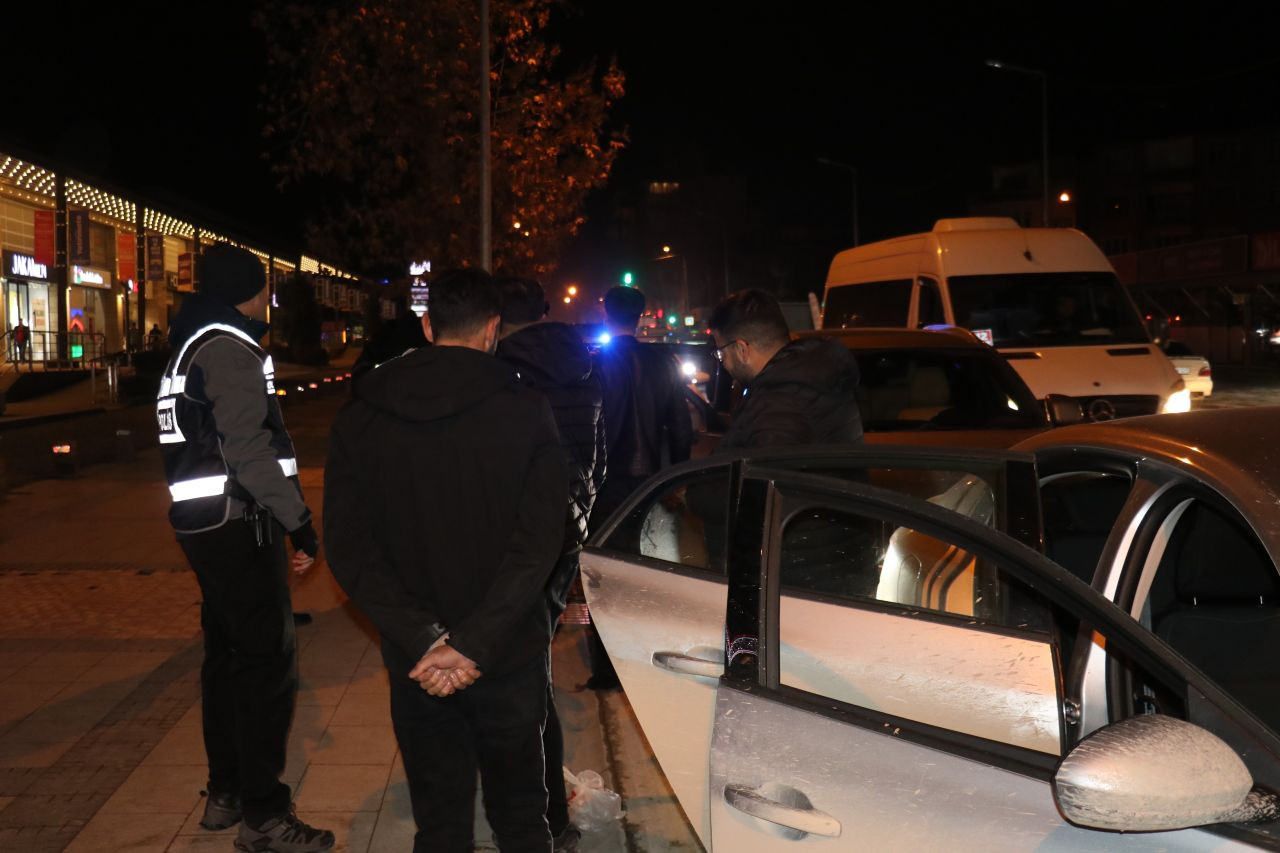 Malatya’da Yılbaşı Gecesi 2 Bin 932 Polis Görev Başında - Sayfa 3