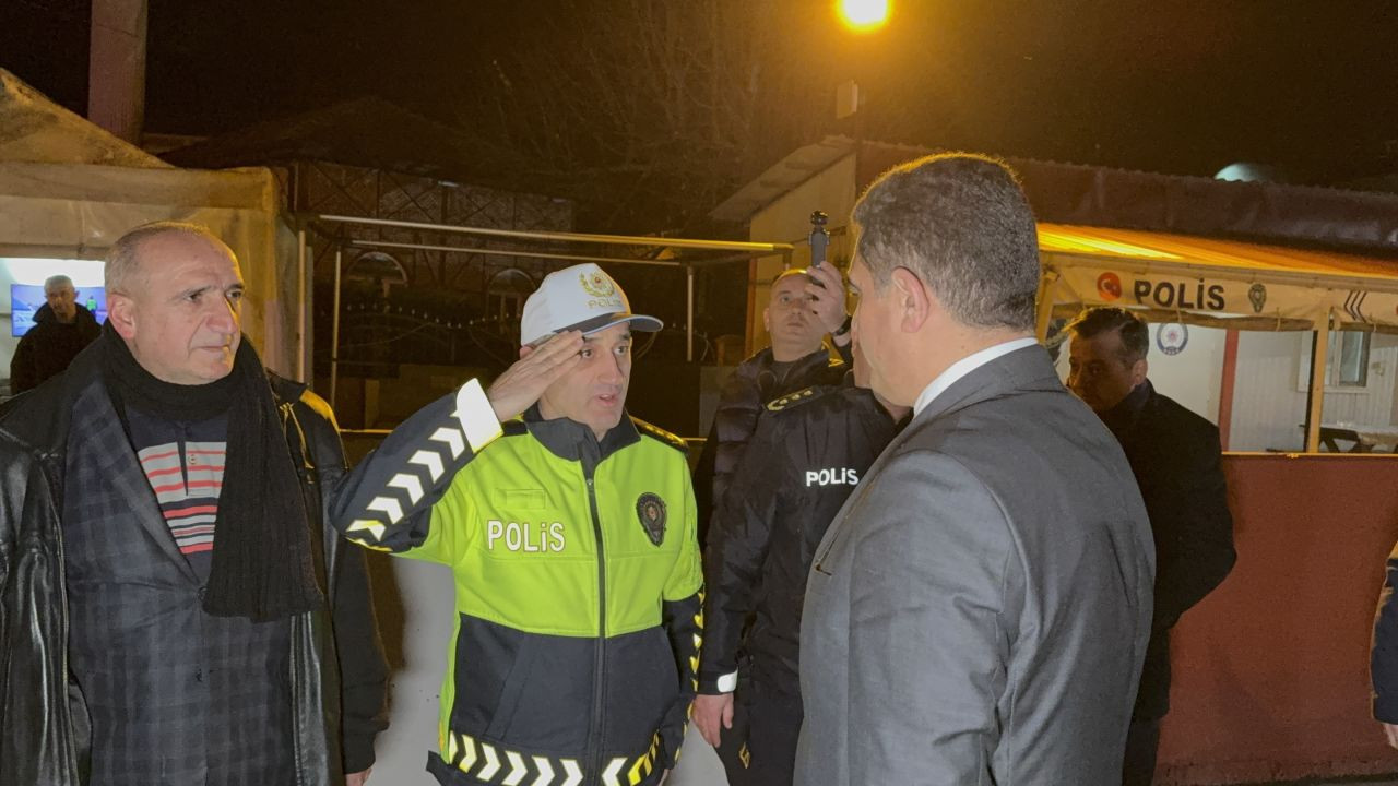 Düzce Valisi Aslan’dan Yeni Yıl Kutlaması ve Moral Ziyareti - Sayfa 1