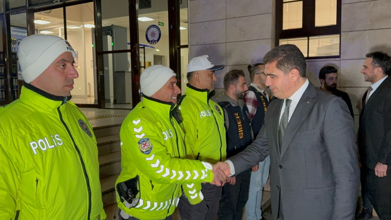 Düzce Valisi Aslan’dan Yeni Yıl Kutlaması ve Moral Ziyareti