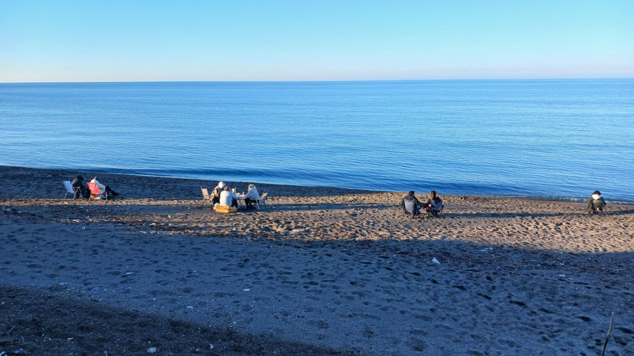 Yeni Yılın İlk Gününde Akçakoca Sahilinde Güneş Keyfi - Sayfa 4