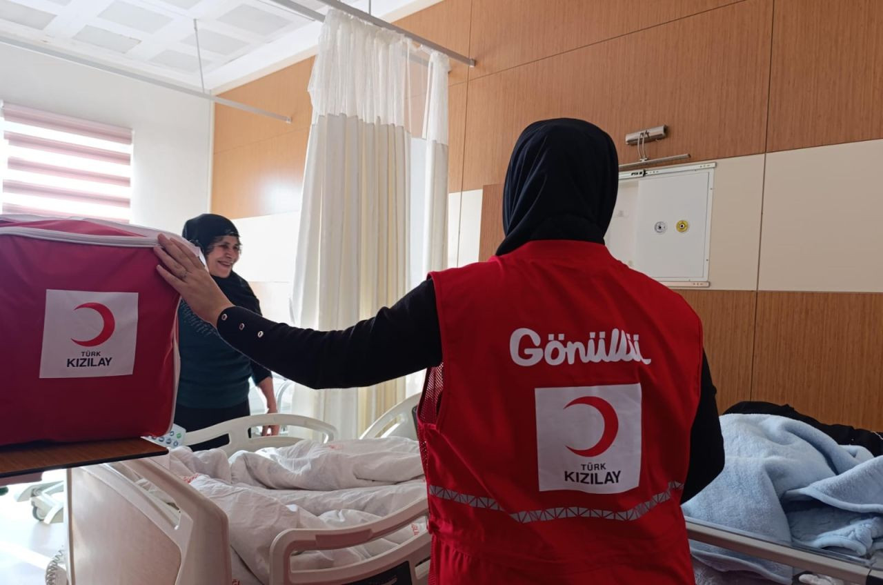 Kızılay'dan Yeni Yılın İlk Bebeklerine Sevgi Dolu Hediye - Sayfa 4