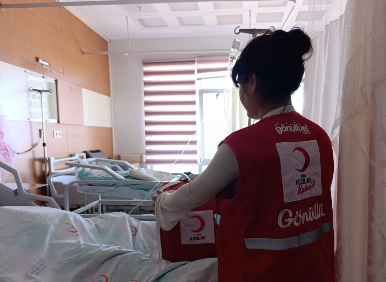 Kızılay'dan Yeni Yılın İlk Bebeklerine Sevgi Dolu Hediye - Sayfa 7