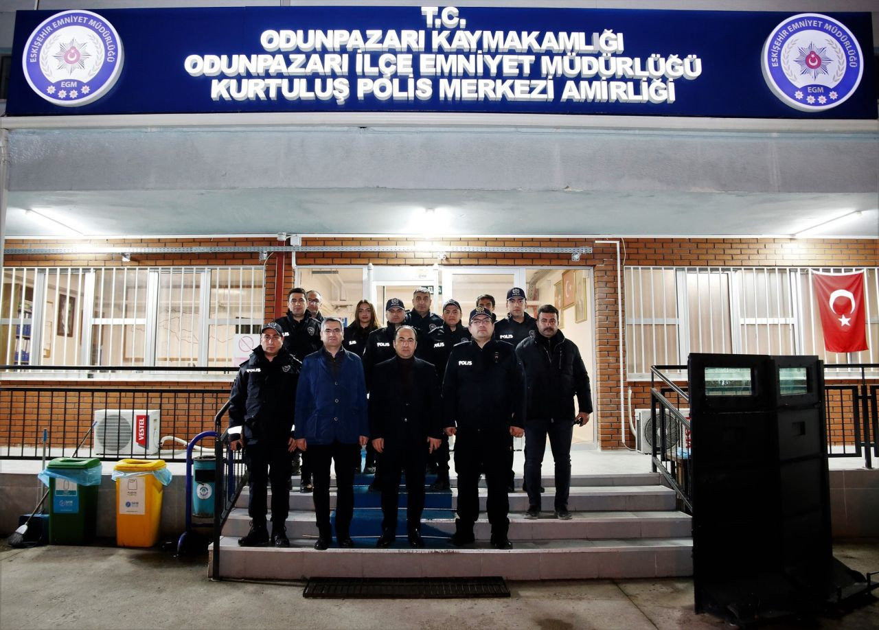 Eskişehir Emniyet Müdürü Yılmaz'dan Yeni Yıl Mesaisi - Sayfa 2