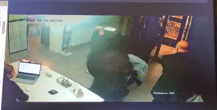 Diş Hekimini Çocuklarının Yanında Bıçaklayan Anne Tutuklandı - Sayfa 2