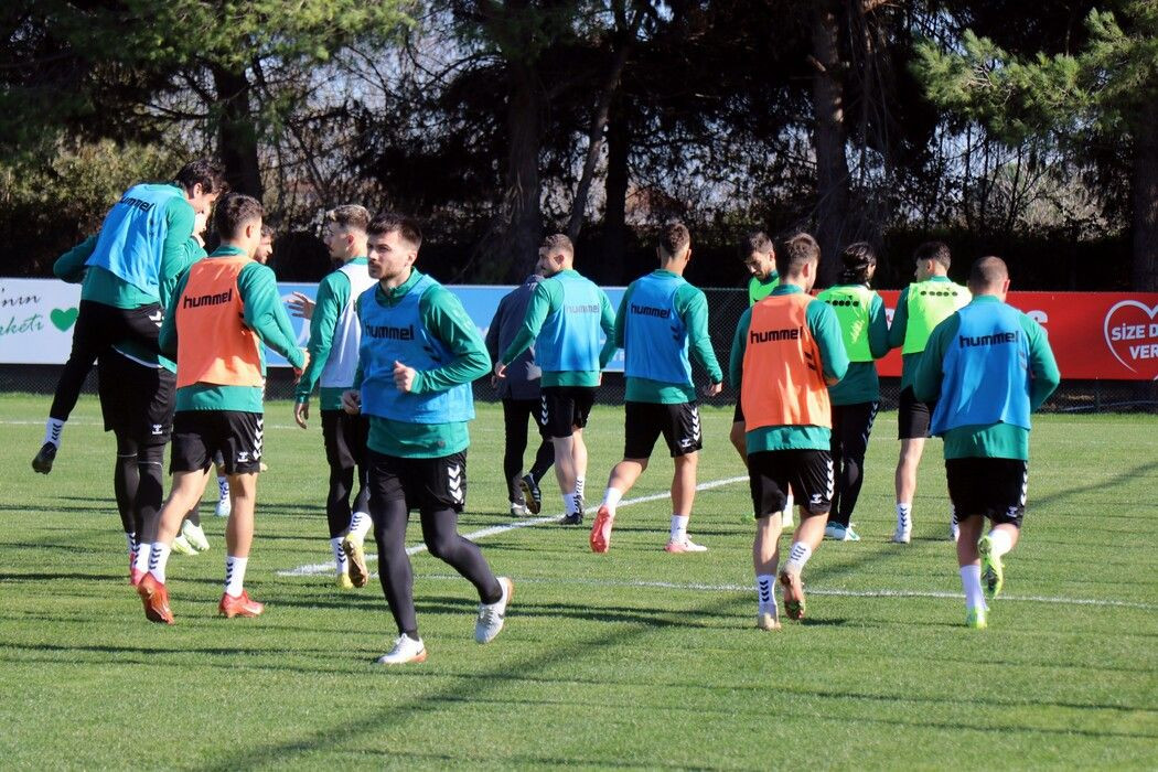 Sakaryaspor, Gençlerbirliği Maçı Hazırlıklarına Devam Ediyor - Sayfa 1