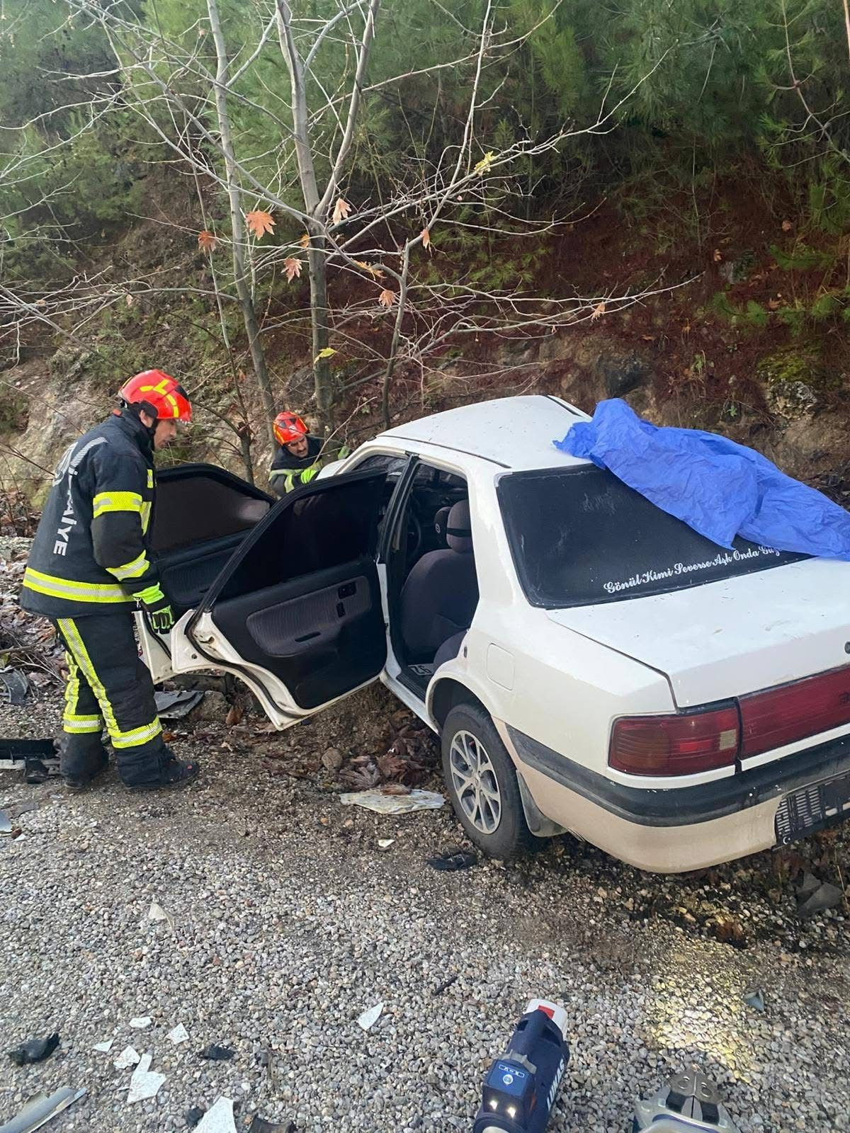 Denizli’de Otomobil Ağaca Çarptı: 3 Yaralı - Sayfa 4