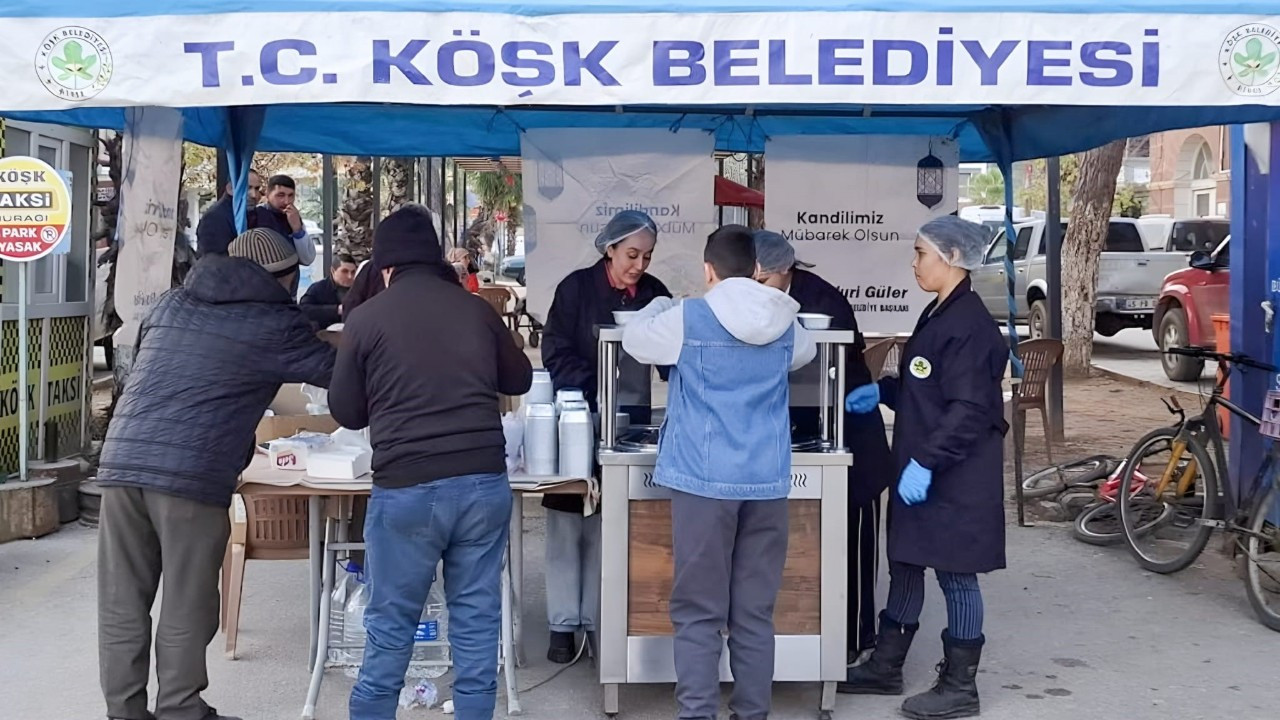 Köşk'te Regaip Kandili’nde Sıcak Çorba İkramı