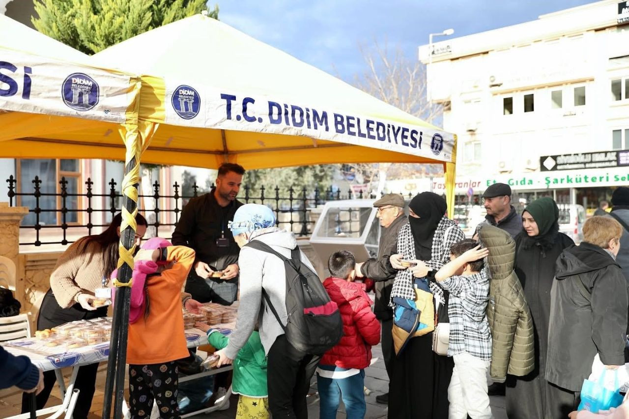 Didim Belediyesi’nden Kandil Simidi İkramı - Sayfa 3