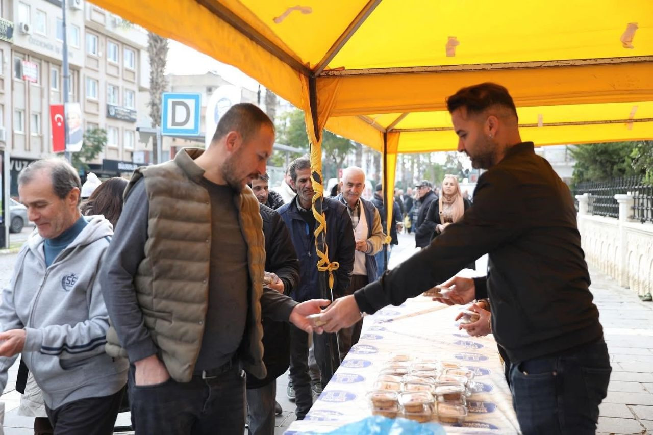 Didim Belediyesi’nden Kandil Simidi İkramı - Sayfa 6