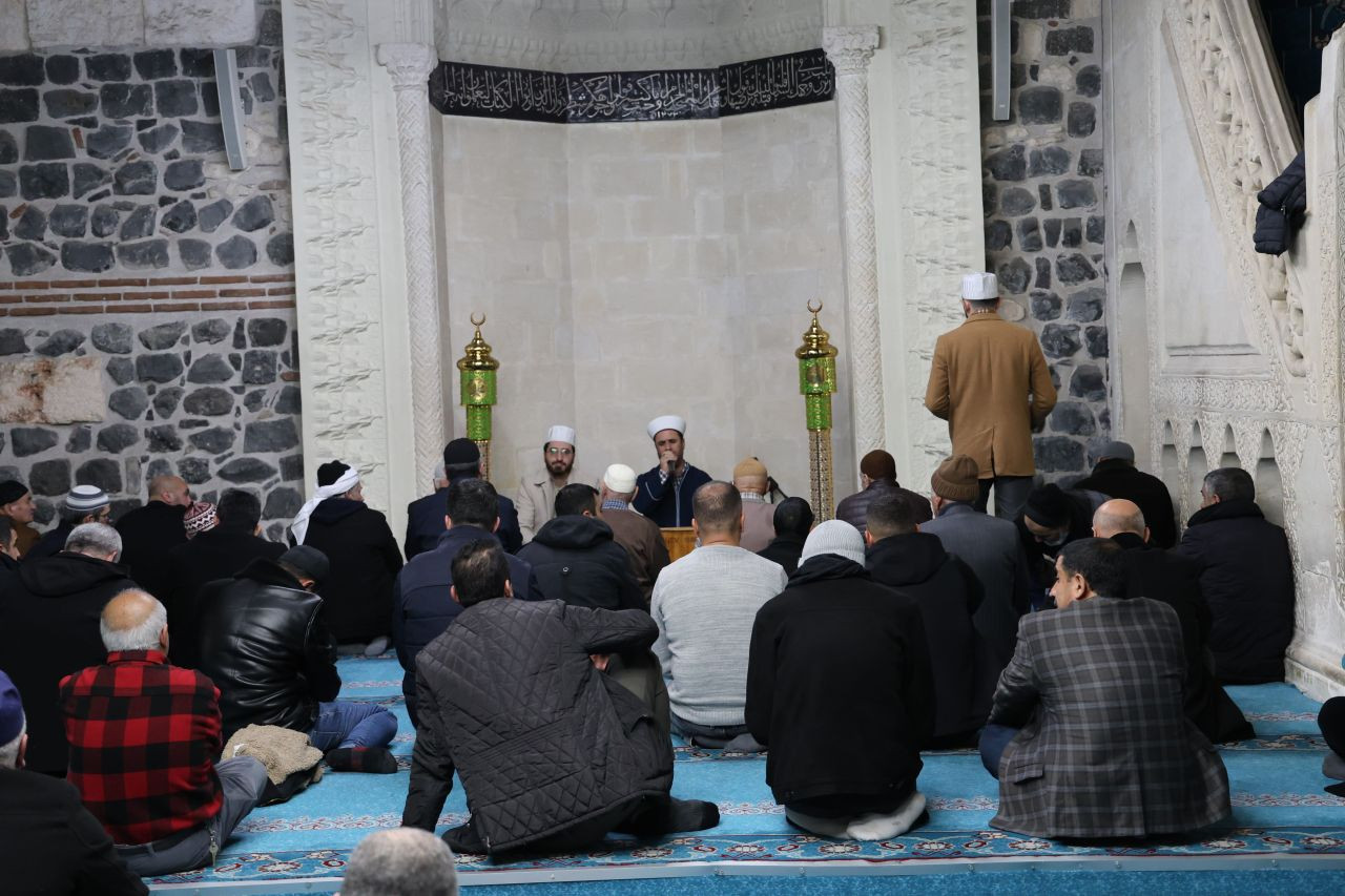 Diyarbakır’da Regaip Kandili Ulu Camii’nde Dualarla İdrak Edildi - Sayfa 4