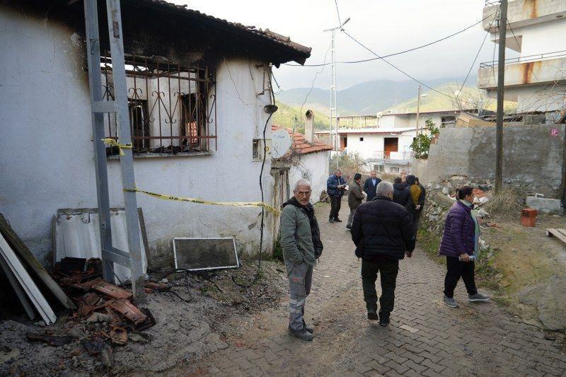 İki Minik Kardeşe Mezar Olan Ev Alev Alev Böyle Yandı! - Sayfa 9