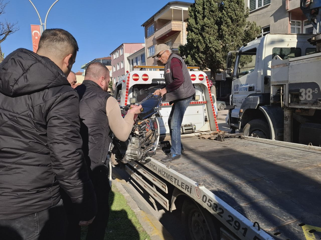 Sakarya’da Polisten Kaçan Ehliyetsiz Sürücü Ters Yönde Kaza Yaptı - Sayfa 2