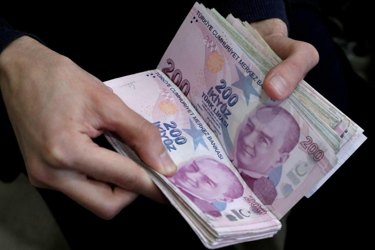 Türk Lirasıyla Dış Ticaret Rekoru Kırdı! Yıl Boyunca Yüzde 37,5 Artışla 1 Trilyon Barajı Aşıldı! - Sayfa 1