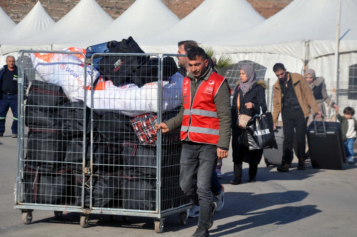 Ülkesine Dönen Suriyeli Sayısı 40 Bine Ulaştı: Cilvegözü'nde Geri Dönüş Hareketliliği - Sayfa 5