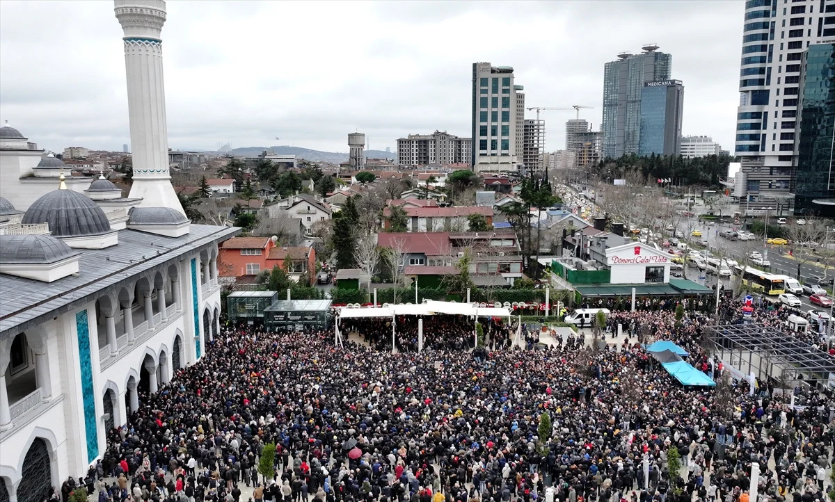 Arabeskin Unutulmaz İsmi Ferdi Tayfur'a Veda - Sayfa 9