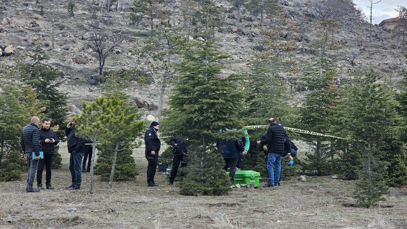 5 Gündür Haber Alınamıyordu, Tabancayla Vurulmuş Şekilde Ölü Bulundu - Sayfa 2