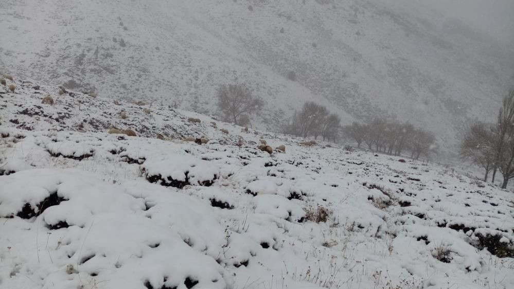 Meteoroloji Bir Çok İl İçin Alarm Verdi: Yurt Genelinde Kar ve Sağanak Yağış Uyarısı! Sıcaklık 5 Derece Düşecek - Sayfa 58