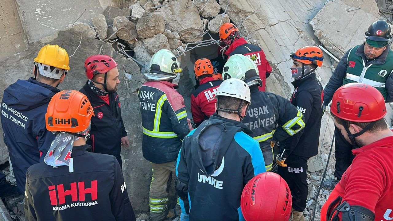 Uşak’ta Yıkım Sırasında Göçük: Operatör Hayatını Kaybetti - Sayfa 2