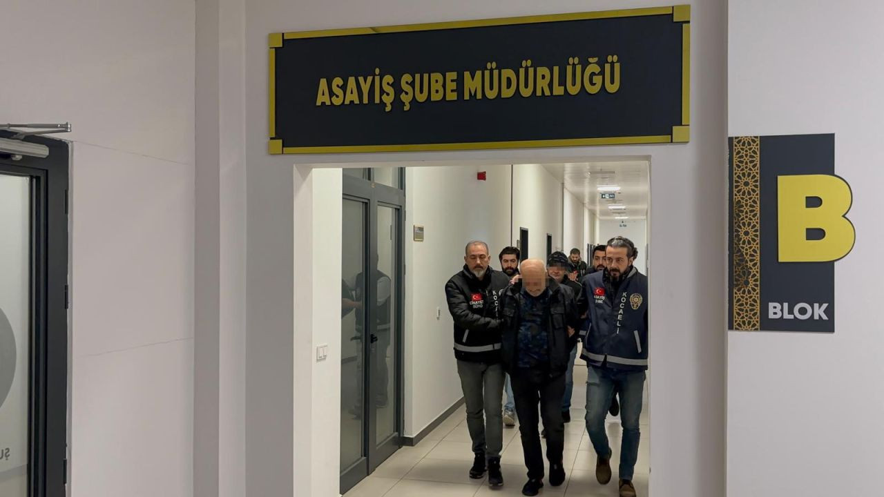 Kocaeli’de Park Yeri Kavgasında 1 Kişi Tutuklandı - Sayfa 4