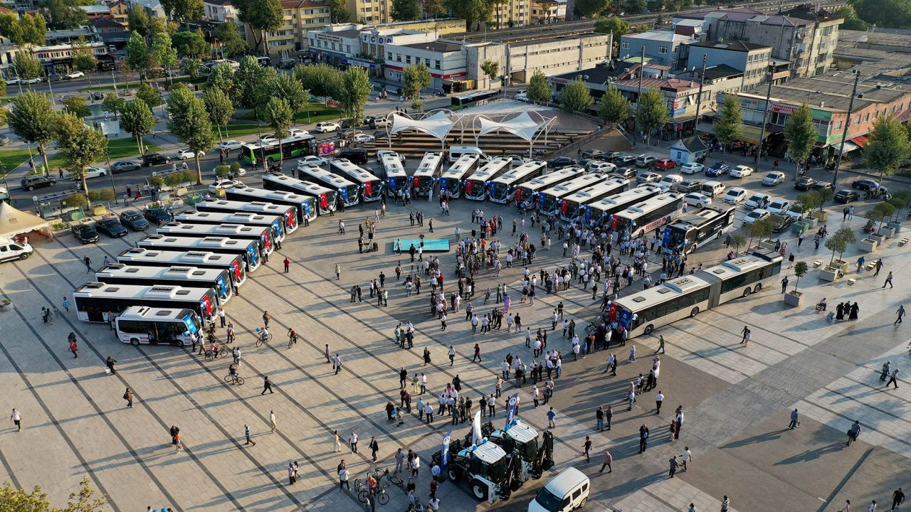 Sakarya’da Ulaşım 2024’te Yeni Bir Dönem Başlattı: ADARAY, Yeni Filo ve Ücretsiz Tarifelerle Hayat Kolaylaştı - Sayfa 8