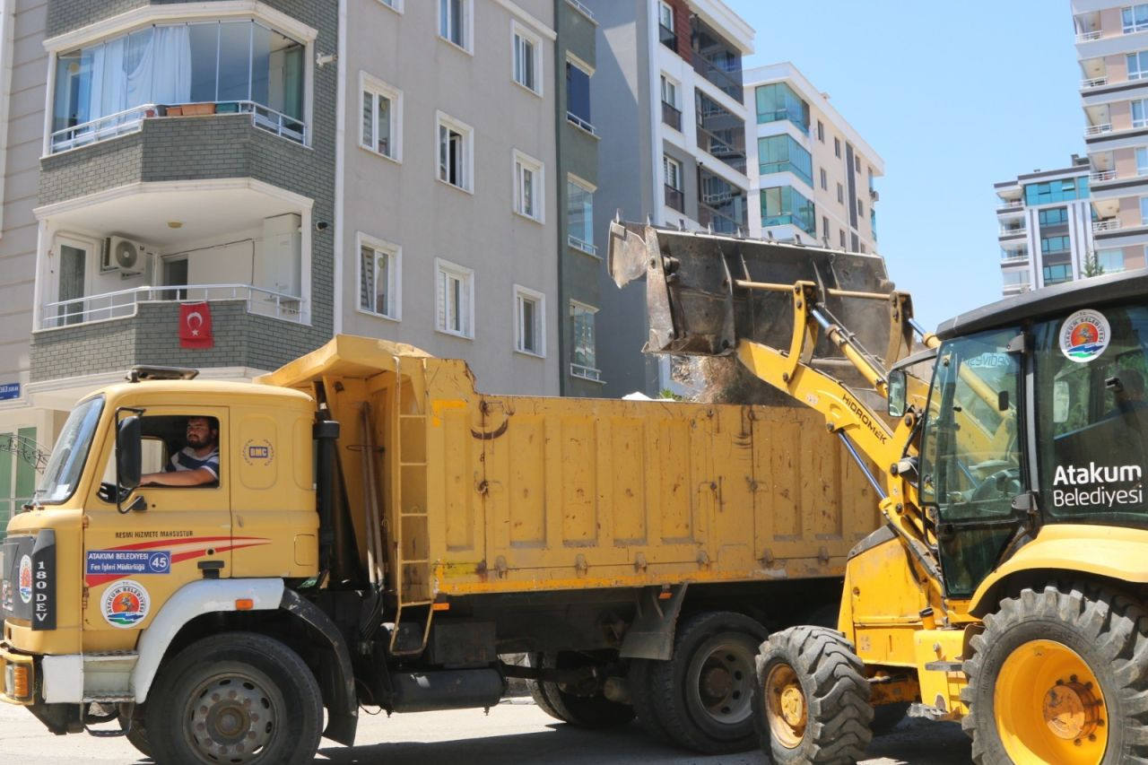 Atakum’da 5 Bin 300 Sokak Yıkandı, 6 Bin Kamyon Atık Kaldırıldı - Sayfa 2